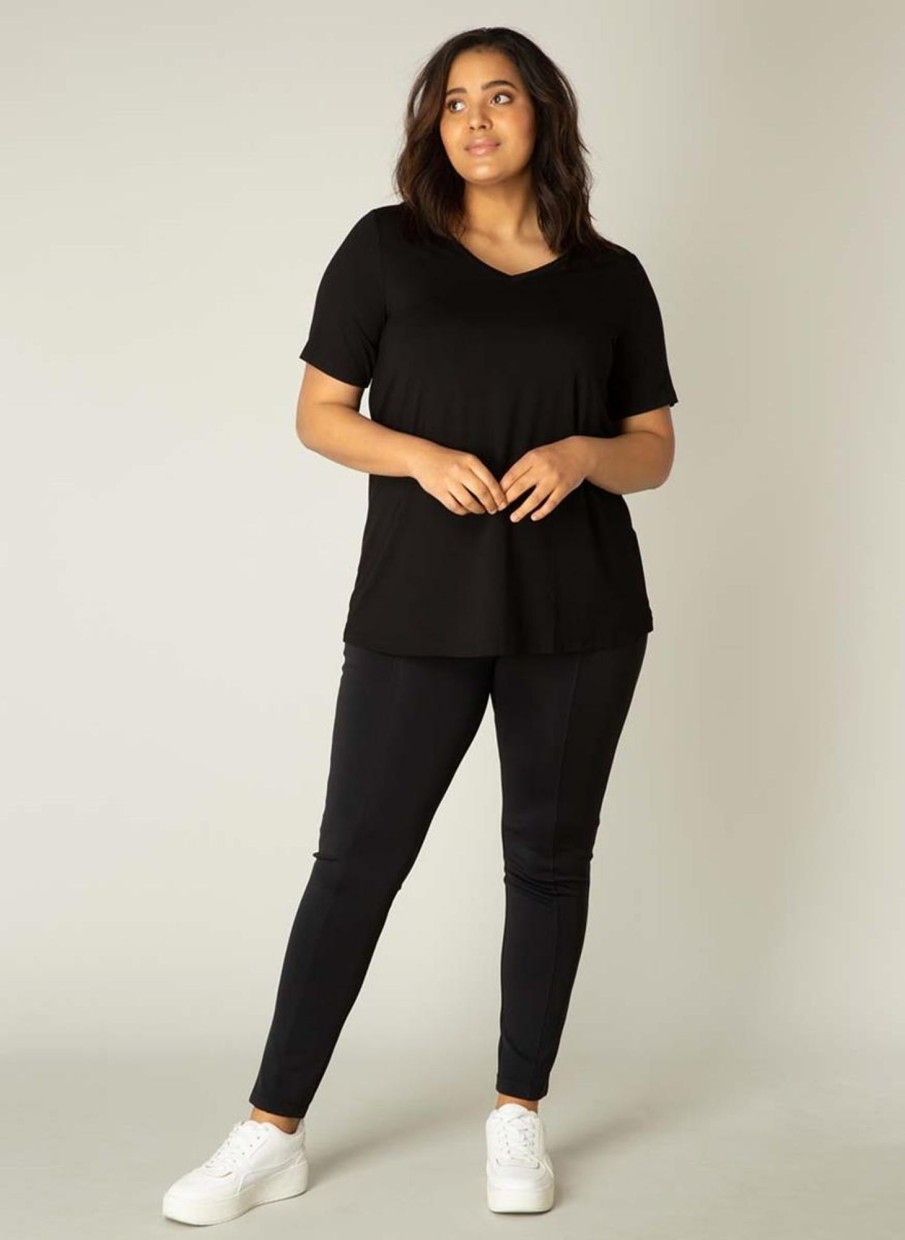 Base Level Curvy | Base Level Curvy Base Level Curvy Shirt Alba 018 Black