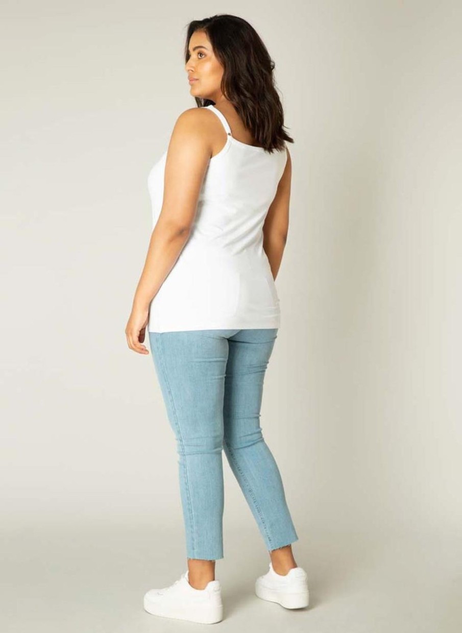 Base Level Curvy | Base Level Curvy Base Level Curvy Top Alexa 003 White