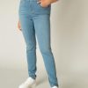 Base Level Curvy | Base Level Curvy Base Level Curvy Jeans Joya 007 Light Blue