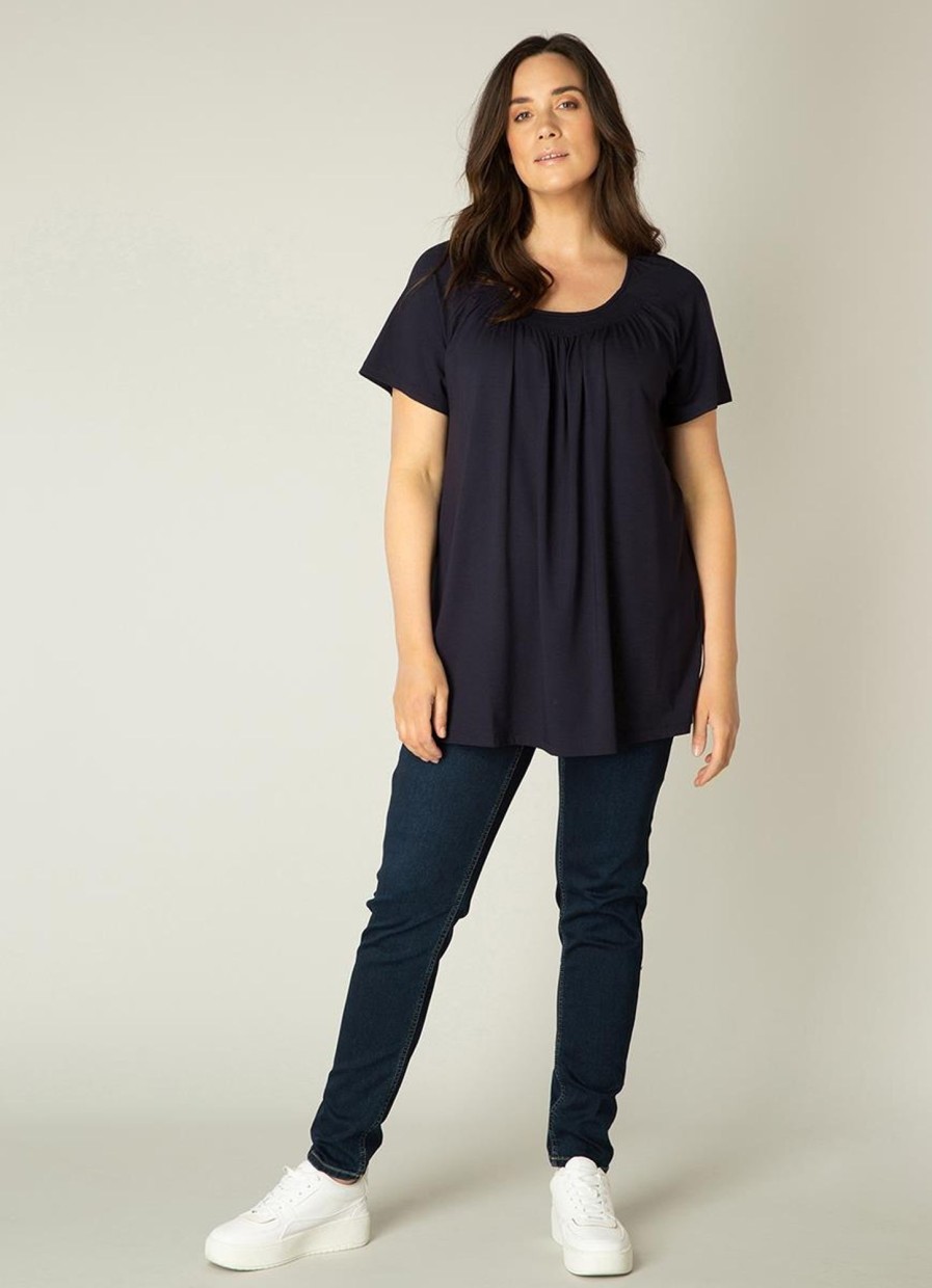 Base Level Curvy | Base Level Curvy Base Level Curvy Shirt Yokia 004 Dark Blue